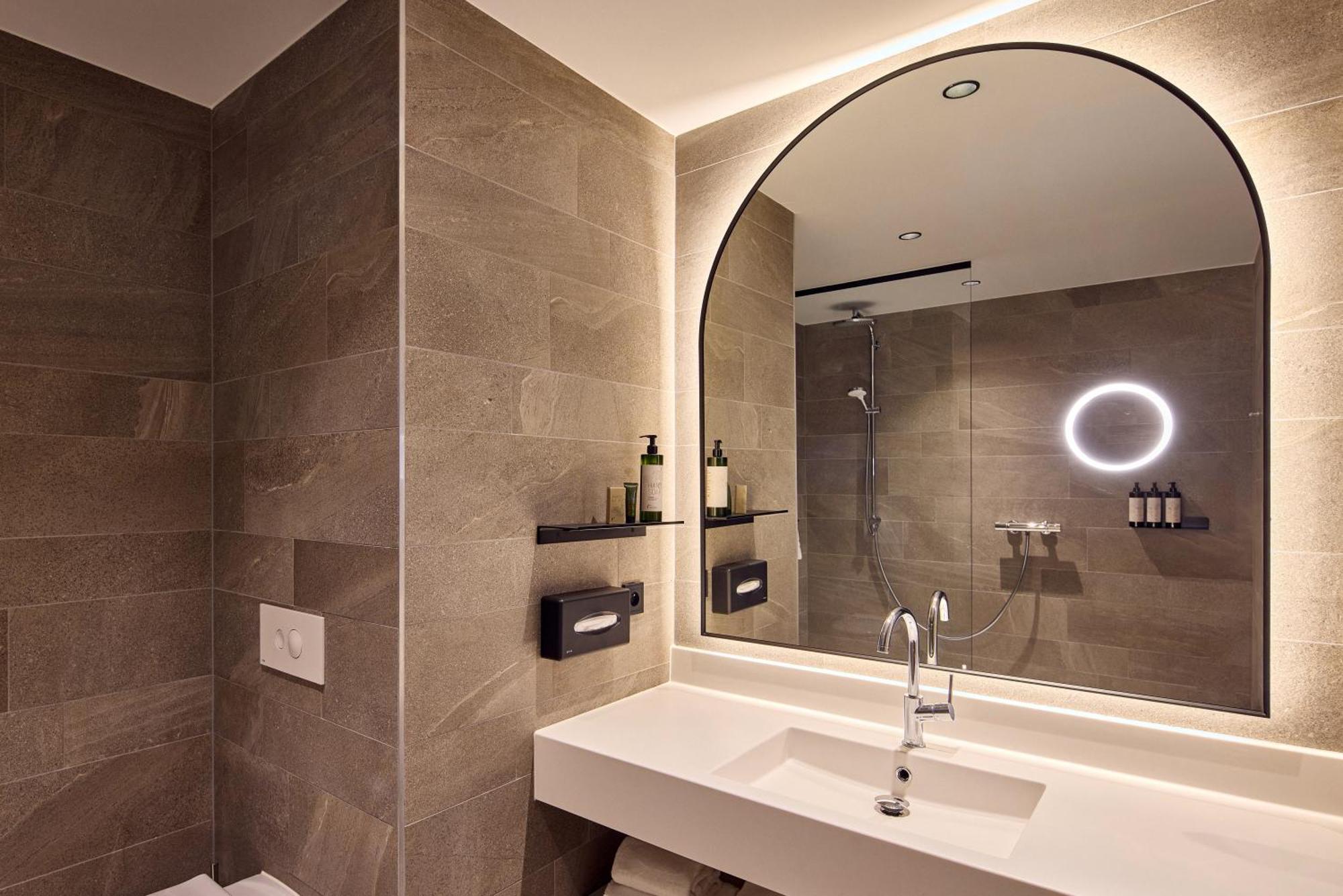 Van Der Valk Hotel Park Lane Antwerpen Экстерьер фото